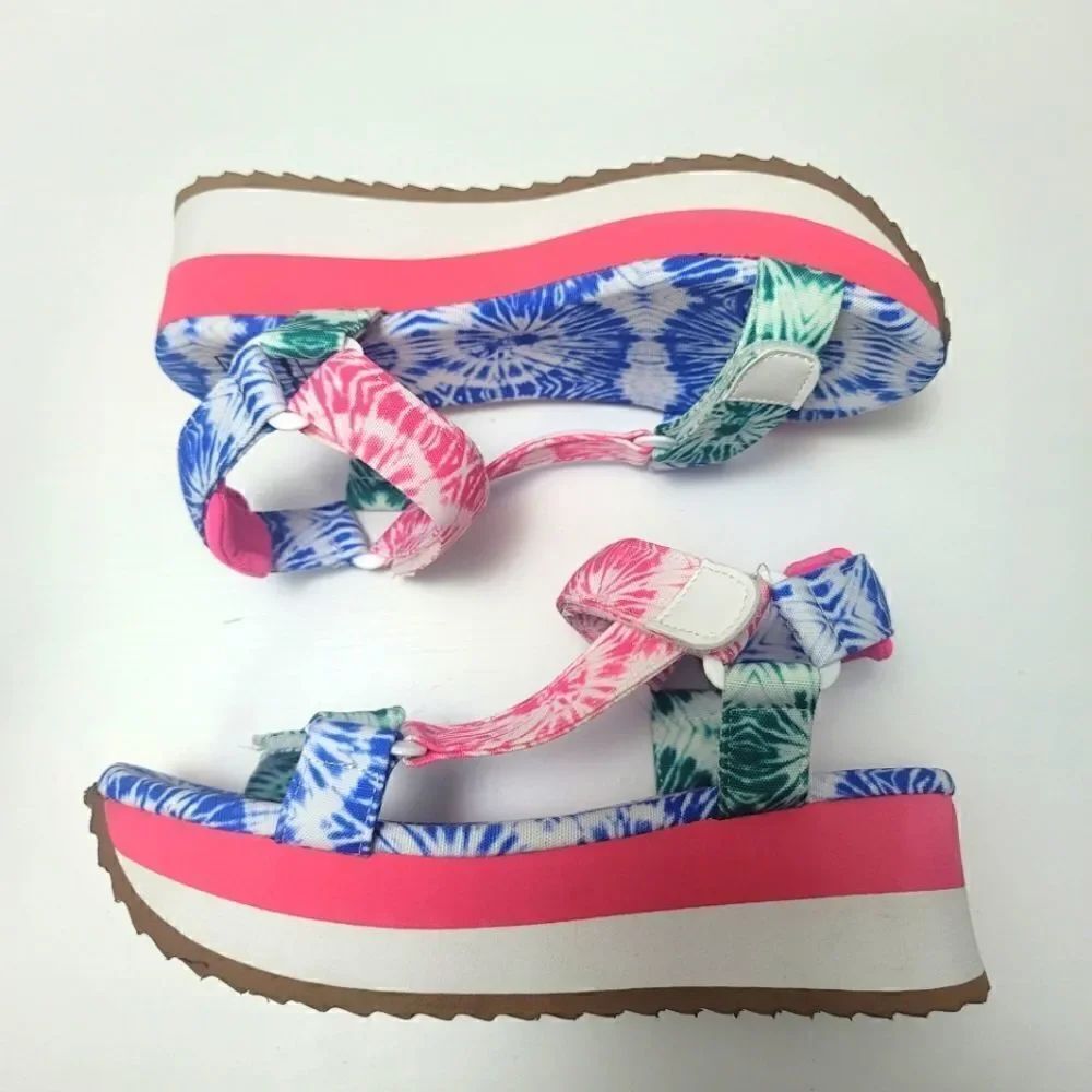 Dirty laundry platform sandals 